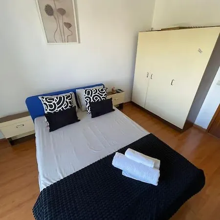 City Center Flat, Top Spot, Ideal For Tourists *