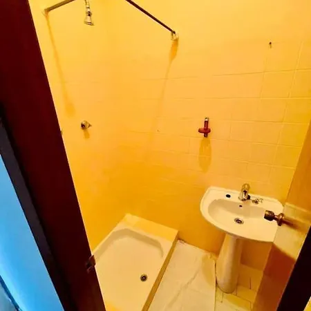 City Center Flat, Top Spot, Ideal For Tourists *